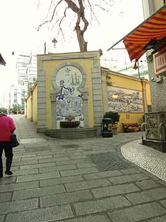 �z�e���̃A�Y���[�W��