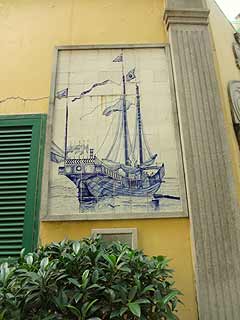 �z�e���̃A�Y���[�W��